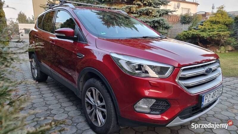 Czerwony Używany 2019 Ford Kuga Titanium SUV | 100 000 zł - Obraz 1/4