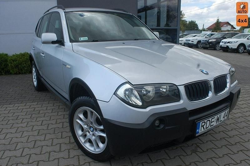 Srebrny (metalik) Używany 2006 BMW X3 SUV | 16 900 zł (Dobra cena) - Obraz 1/4
