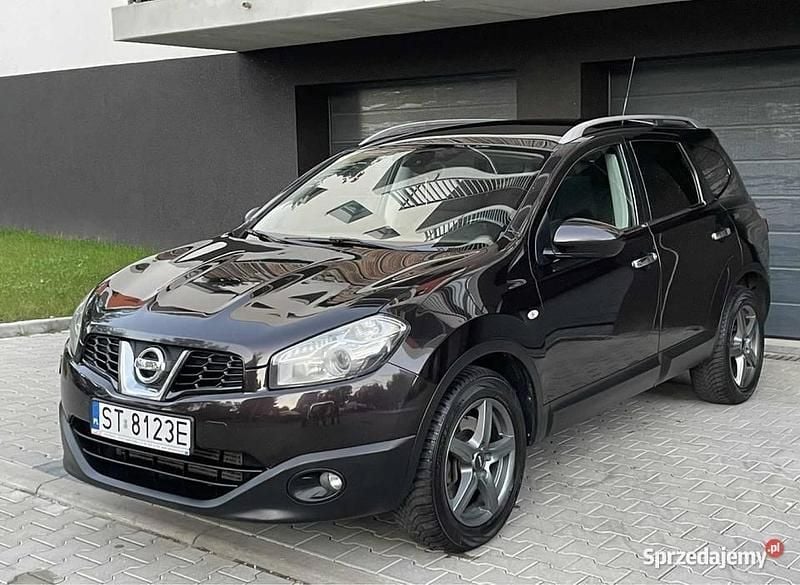 Używany Nissan Qashqai +2 2010 Czarny SUV