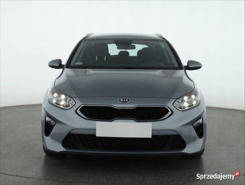 Srebrny Używany 2021 Kia Ceed Kombi | 51 999 zł (Uczciwa cena) - Obraz 1/4