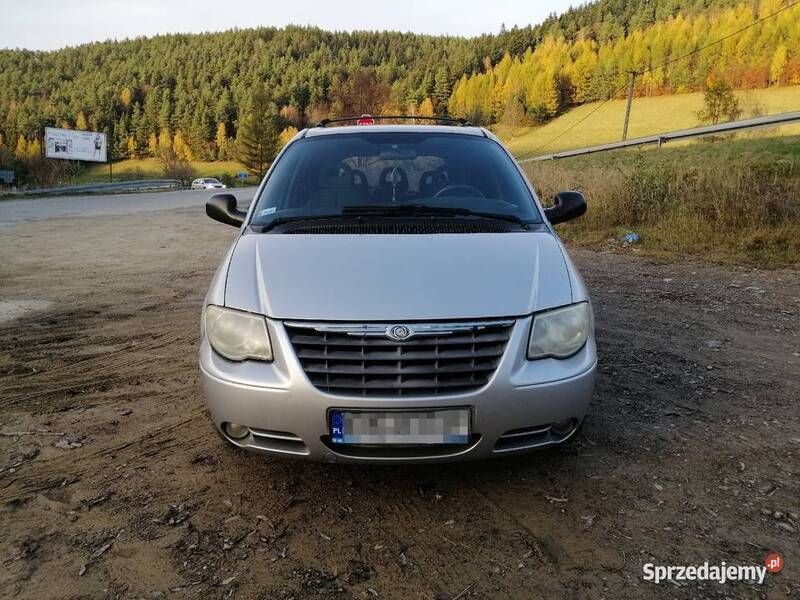 Używany 2005 Chrysler Voyager Minivan | 10 600 zł - Obraz 1/4