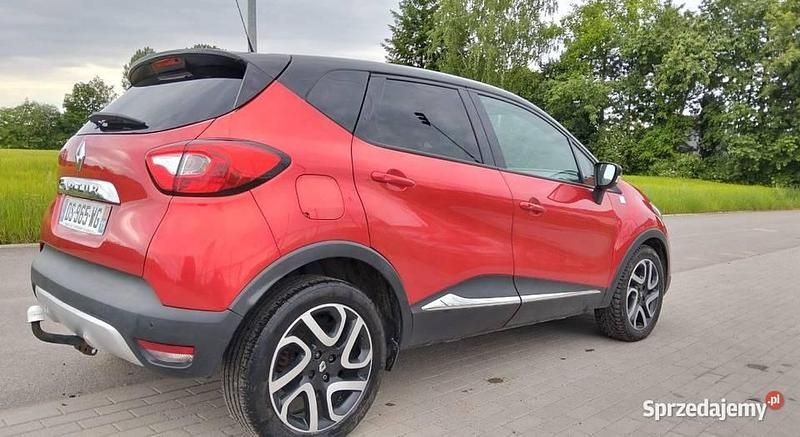 Czerwony Używany 2015 Renault Captur SUV | 38 500 zł (Uczciwa cena) - Obraz 1/4