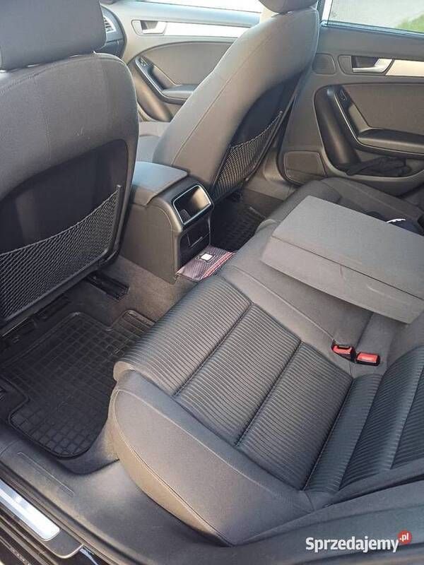 Czarny Używany 2009 Audi A4 Sedan/Limuzyna | 24 500 zł - Obraz 1/4