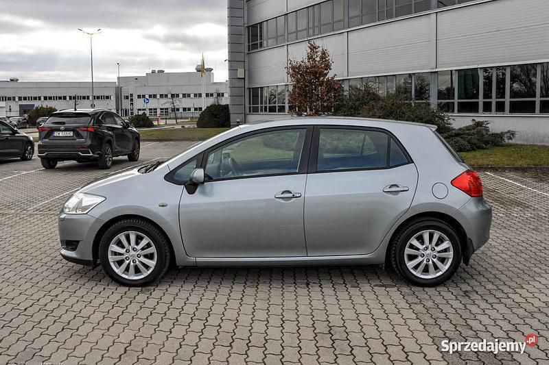 Używany Toyota Auris 2009 Hatchback