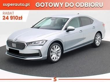 Srebrny Nowe 2025 Skoda Superb Sedan/Limuzyna | 159 790 zł (Uczciwa cena) - Obraz 1/4