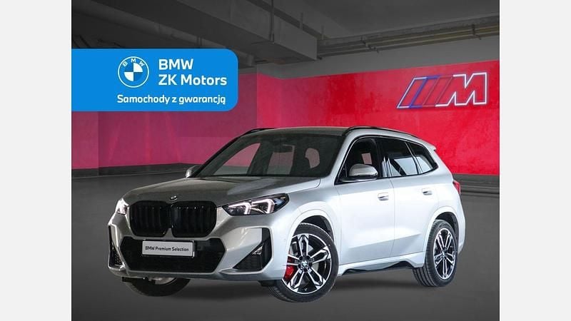 Srebrny space metalizowany Używany 2025 BMW X1 Luxury Line SUV | 219 900 zł - Obraz 1/3