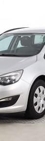 Używany Opel Astra 110 KM (80 kW) 2014 Srebrny Kombi