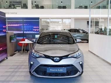 Szary Używany 2023 Toyota C-HR Style SUV | 109 850 zł (Uczciwa cena) - Obraz 1/4
