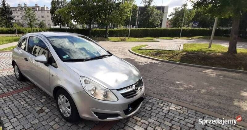 Używany Opel Corsa 2009 Srebrny Hatchback