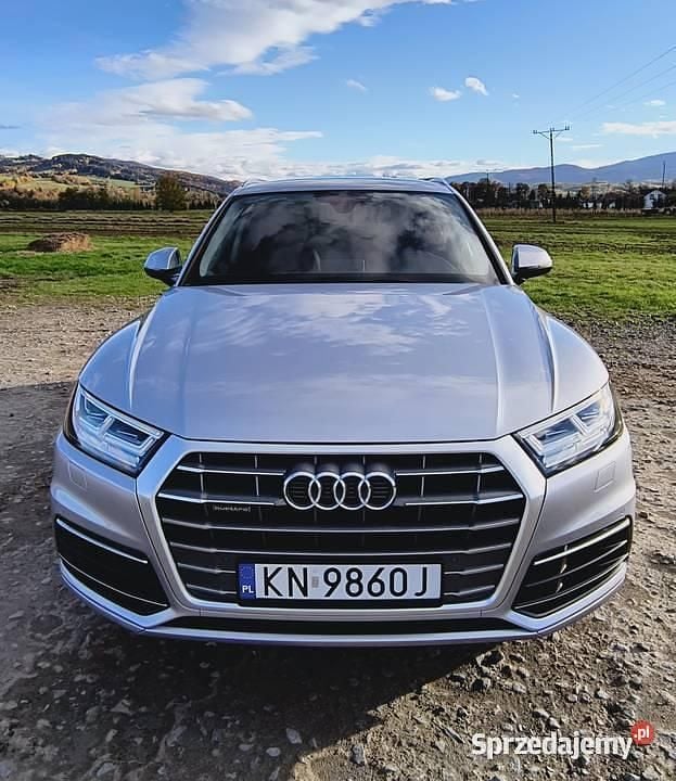 Srebrny Używany 2018 Audi Q5 Premium Plus SUV | 99 000 zł - Obraz 1/4