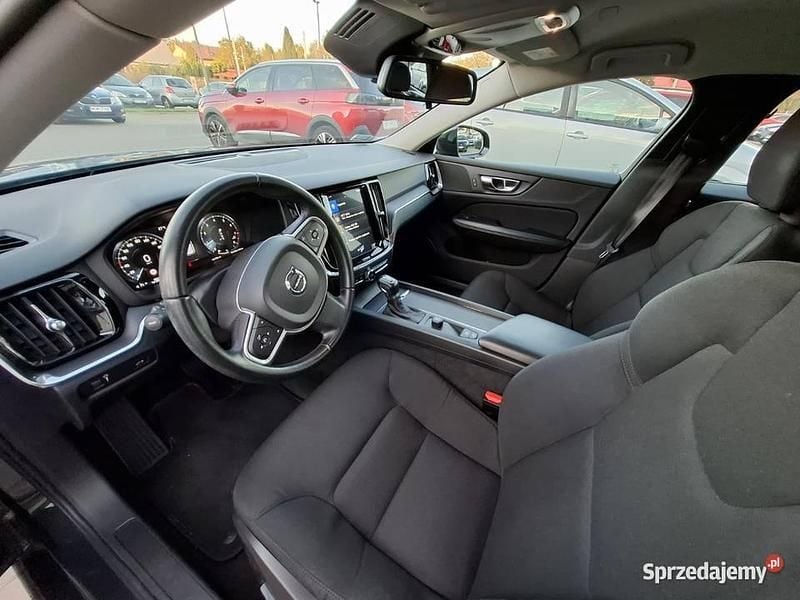 Grafitowy Używany 2020 Volvo V60 Kombi | 96 000 zł (Drogi) - Obraz 1/4