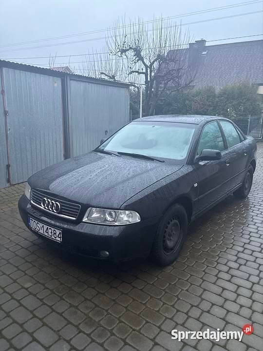 Czarny Używany 2000 Audi A4 Sedan/Limuzyna | 5800 zł (Dość drogi) - Obraz 1/3