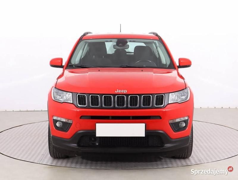 Czerwony Używany 2020 Jeep Compass SUV | 73 999 zł (Dobra cena) - Obraz 1/4