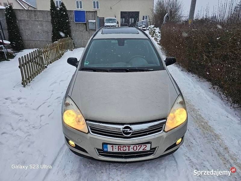 Używany Opel Astra Sport 120 KM (88 kW) 2007 Kombi