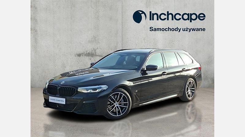 Używany BMW 530 Shadowline 245 KM (180 kW) 2022 Black sapphire metallic metalizowany Kombi