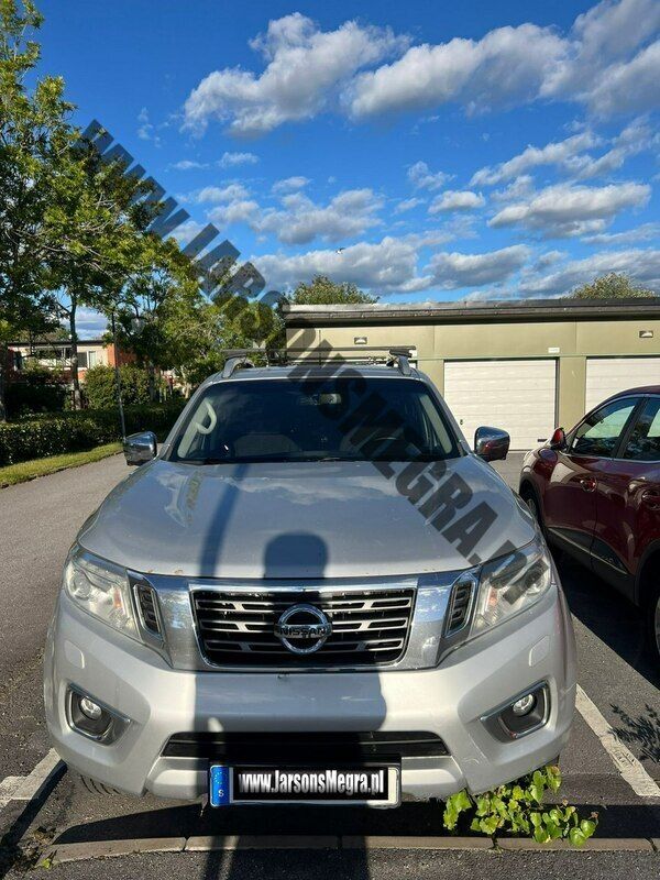 Srebrny Używany 2016 Nissan Navara Pickup | 55 600 zł (Super Cena) - Obraz 1/4