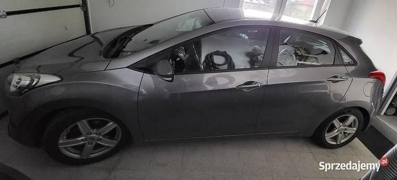 Szary Używany 2014 Hyundai i30 Hatchback | 30 000 zł (Uczciwa cena) - Obraz 1/4