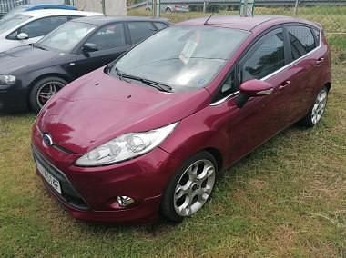 Bordowy Używany 2009 Ford Fiesta Titanium Hatchback | 15 500 zł (Uczciwa cena) - Obraz 1/4