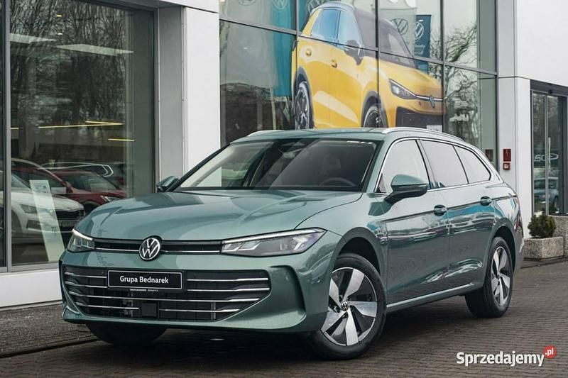 Nowe VW Passat Business+ 2026 Zielony Kombi