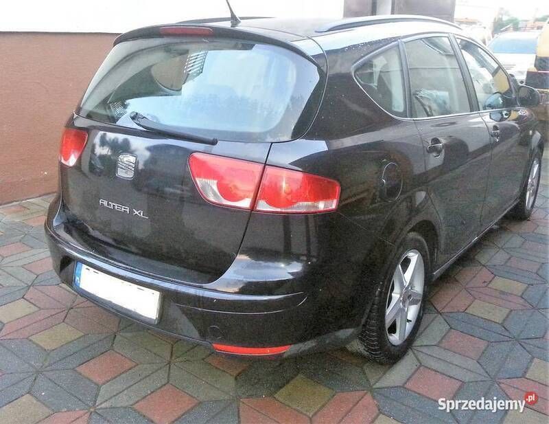 Używany Seat Altea XL 105 KM (77 kW) 2011 Czarny Minivan