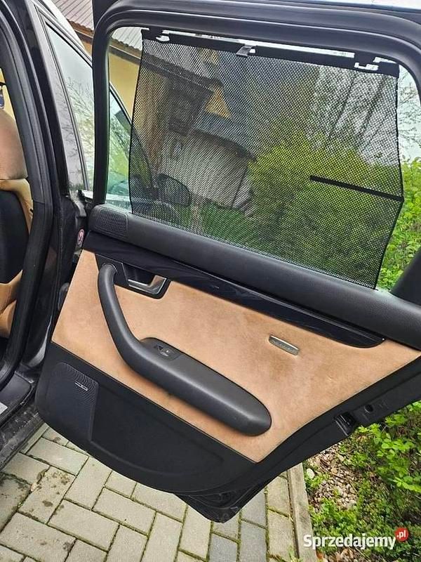 Czarny Używany 2004 Audi A4 Exclusive Kombi | 24 000 zł - Obraz 1/4