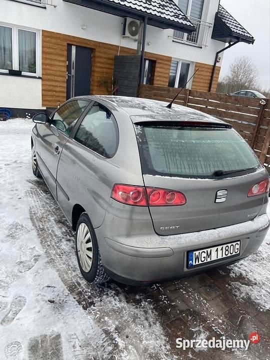 Używany Seat Ibiza 2003 Szary Hatchback