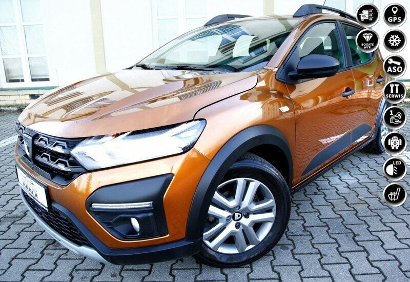 Złoty Używany 2022 Dacia Sandero Stepway Hatchback | 61 499 zł (Drogi) - Obraz 1/4