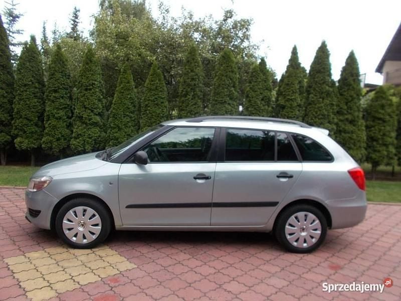 Używany 2011 Skoda Fabia Kombi | 11 300 zł (Uczciwa cena) - Obraz 1/4