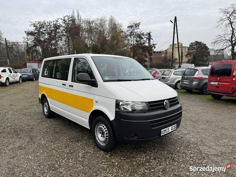 Biały Używany 2015 VW T6 Van | 49 900 zł - Obraz 1/4