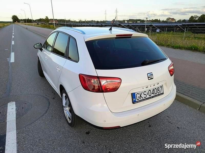 Używany Seat Ibiza ST 2014 Biały Kombi