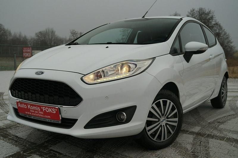 Biały Używany 2017 Ford Fiesta Hatchback | 24 900 zł (Dobra cena) - Obraz 1/4
