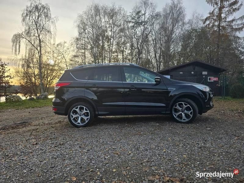 Czarny Używany 2014 Ford Kuga SUV | 43 900 zł (Uczciwa cena) - Obraz 1/4