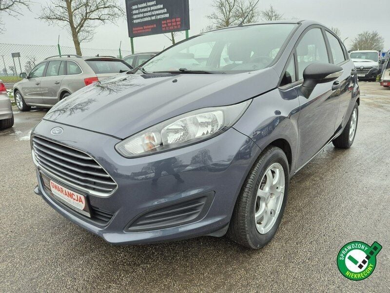 Czerwony Używany 2015 Ford Fiesta Hatchback | 24 900 zł (Uczciwa cena) - Obraz 1/4