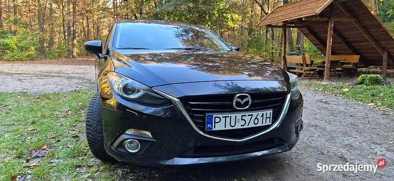 Używany Mazda 3 120 KM (88 kW) 2016 Czarny Hatchback