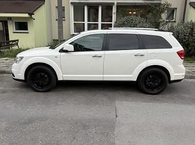 Biały Używany 2015 Fiat Freemont SUV | 35 900 zł - Obraz 1/4