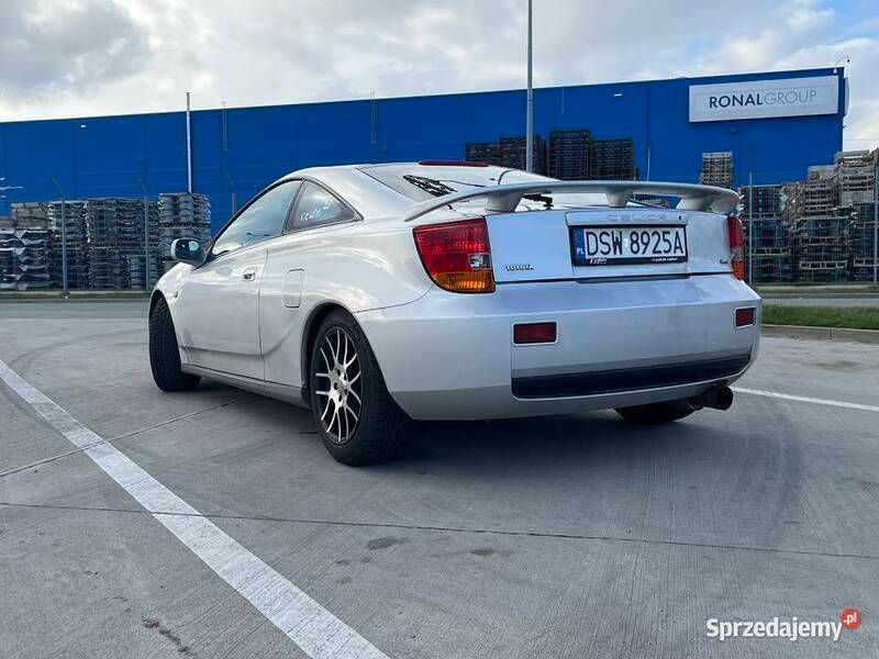 Srebrny Używany 2002 Toyota Celica Coupe | 15 000 zł - Obraz 1/4