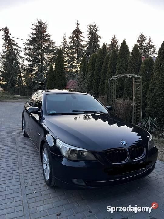 Używany BMW 525 2005 Czarny Sedan/Limuzyna