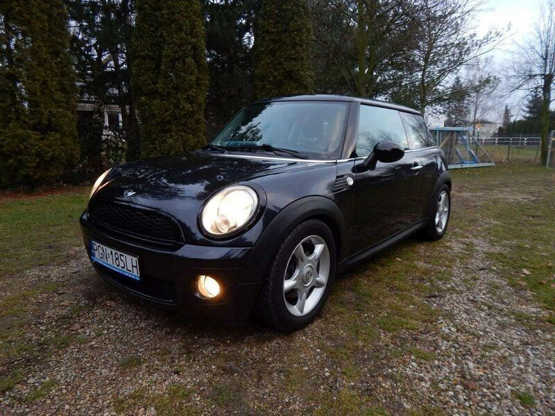 Inny (metalik) Używany 2008 Mini ONE Hatchback | 13 999 zł (Uczciwa cena) - Obraz 1/4
