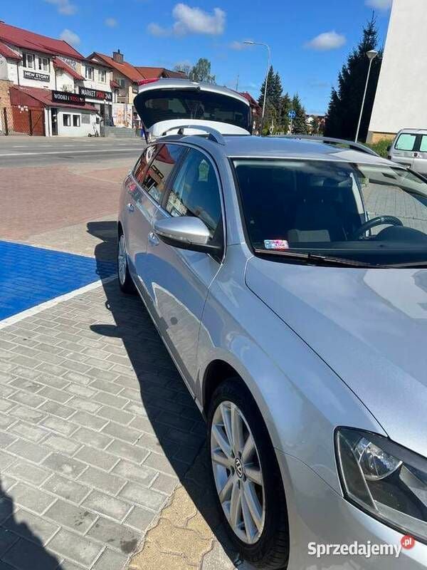 Używany VW Passat 2011 Srebrny Kombi