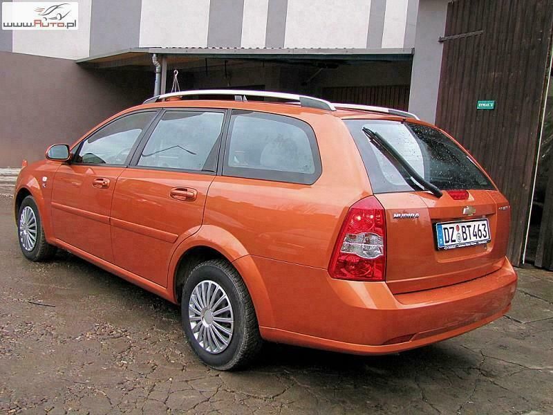 Używany Chevrolet Nubira 109 KM (80 kW) 2005 Brązowy Sedan/Limuzyna