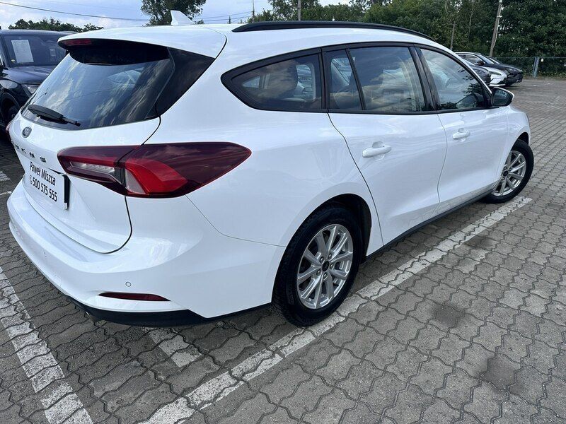 Używany Ford Focus 120 KM (88 kW) 2022 Biały (metalik) Kombi