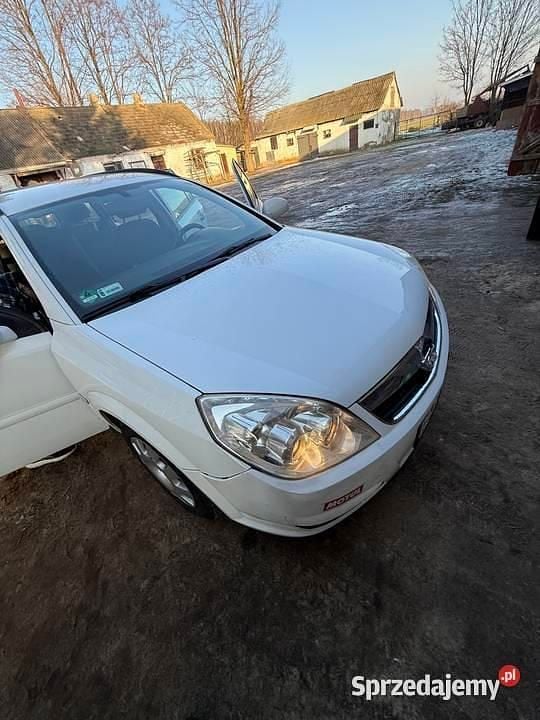 Używany Opel Vectra Cosmo 2007 Biały Kombi