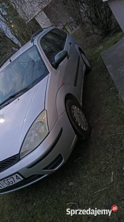 Szary Używany 2004 Ford Focus Kombi | 2000 zł (Uczciwa cena) - Obraz 1/4