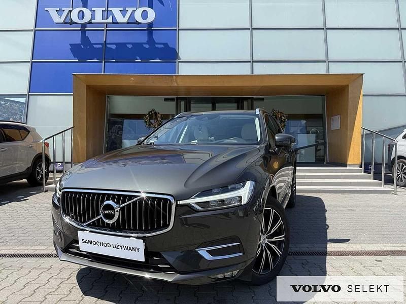 Szary Używany 2021 Volvo XC60 SUV | 165 900 zł (Uczciwa cena) - Obraz 1/3