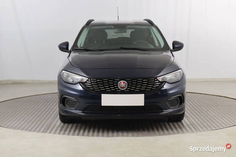 Niebieski Używany 2018 Fiat Tipo Kombi | 43 999 zł (Uczciwa cena) - Obraz 1/4