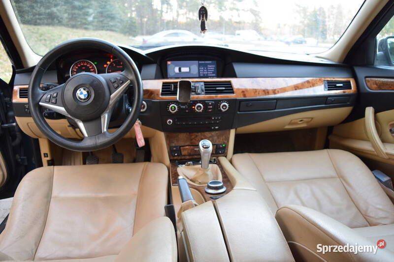 Zielony Używany 2008 BMW 530 Kombi | 19 990 zł (Uczciwa cena) - Obraz 1/4