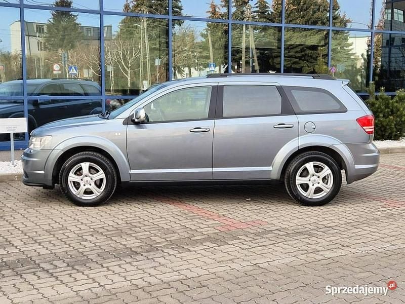 Szary Używany 2009 Dodge Journey SUV | 21 999 zł (Uczciwa cena) - Obraz 1/3