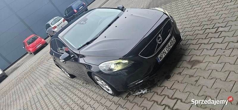Używany Volvo V40 2014 Czarny Kombi