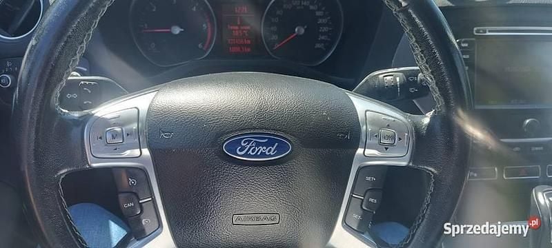 Używany Ford Mondeo 2012 Czarny Sedan/Limuzyna