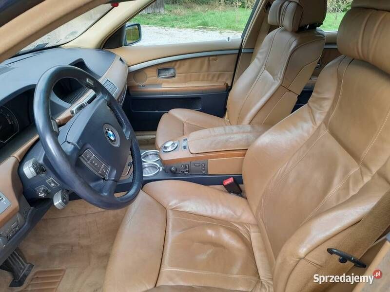 Używany BMW 745 2001 Granatowy Sedan/Limuzyna